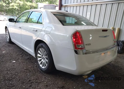 2013 Chrysler 300 Motown z USA, uszkodzony, nr VIN 2C3CCAAG9DH527790